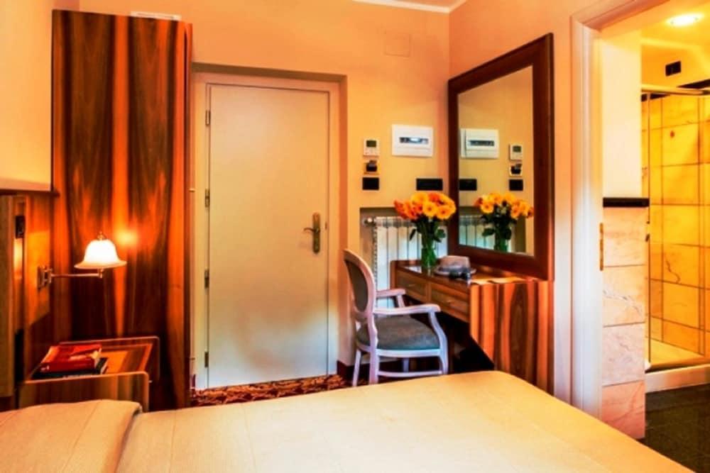Villa Tuscolana Фраскати Экстерьер фото